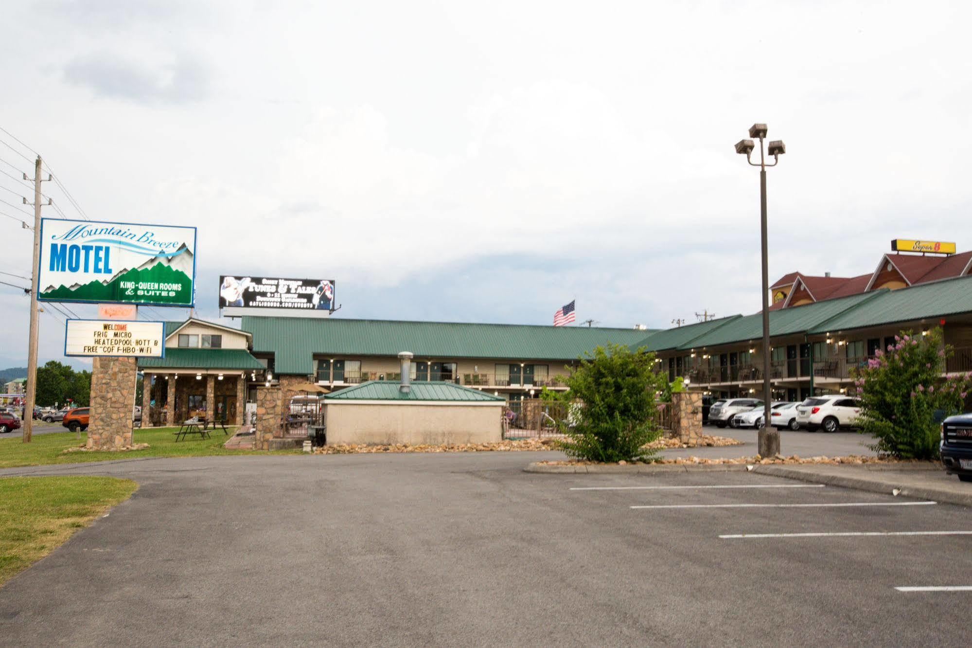 Mountain Breeze Motel Pigeon Forge Exterior photo